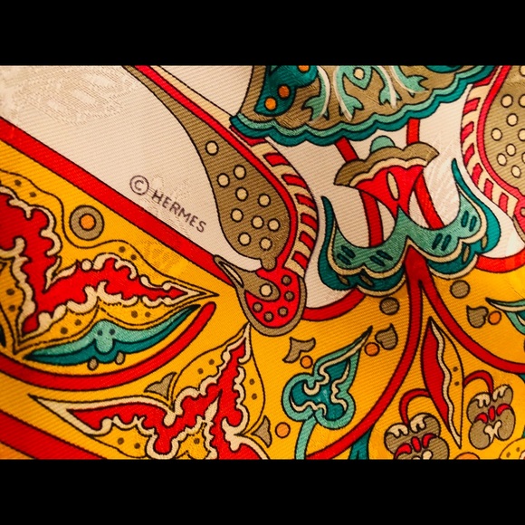 Hermès Carre shawl stole - Picture 6 of 6